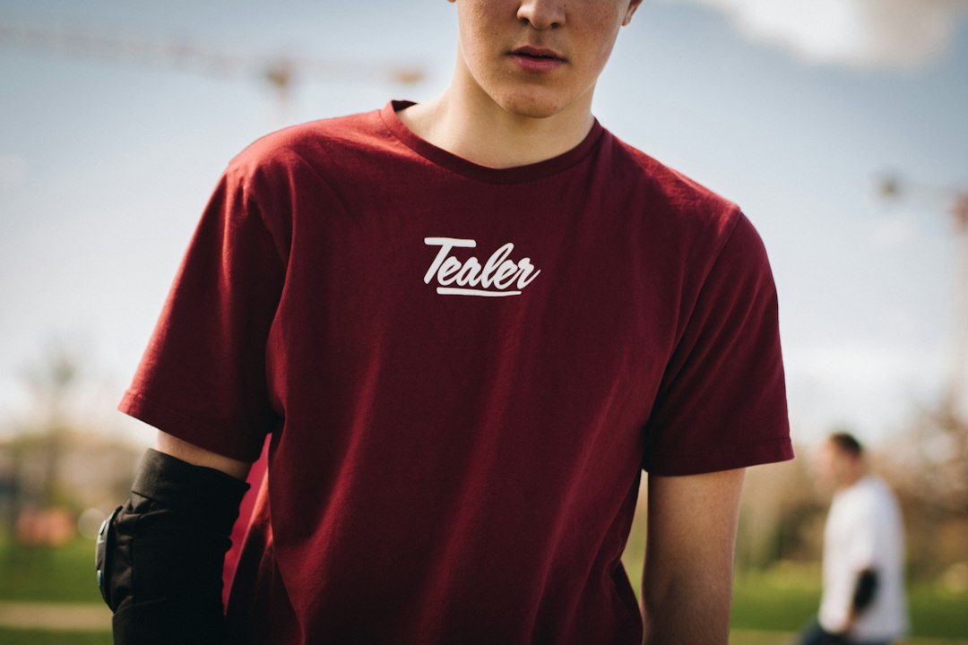 Custom T-Shirts With Sleeve Printing: What to Consider