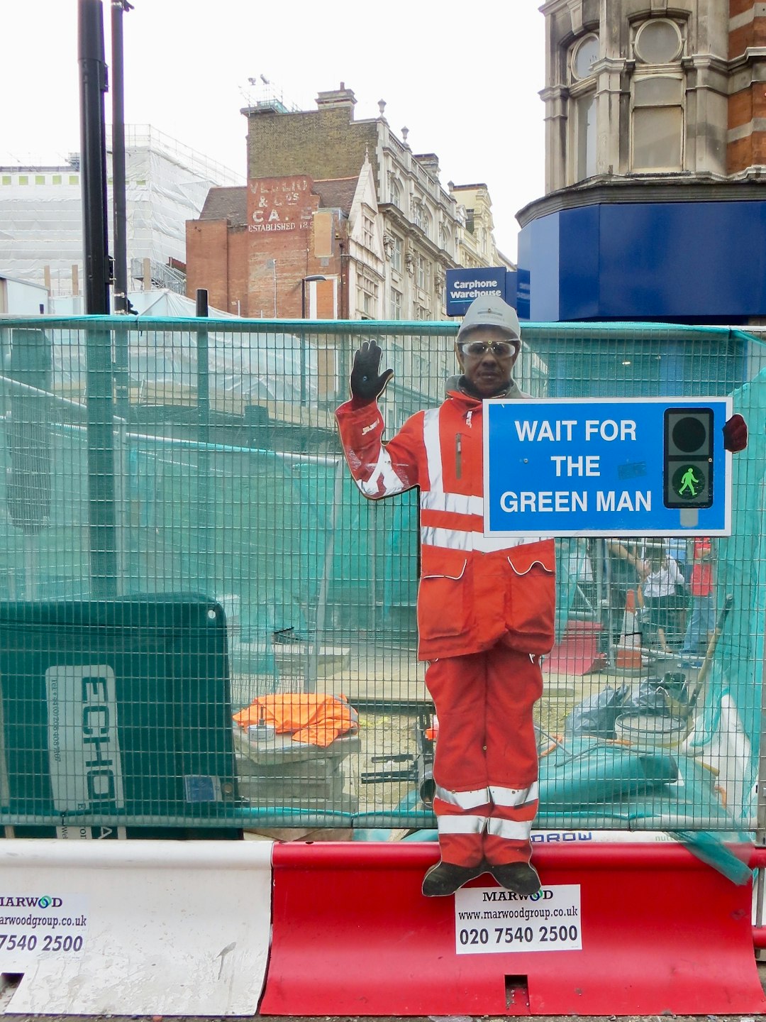 Workwear for Tradespeople: Durability Meets Professional Image