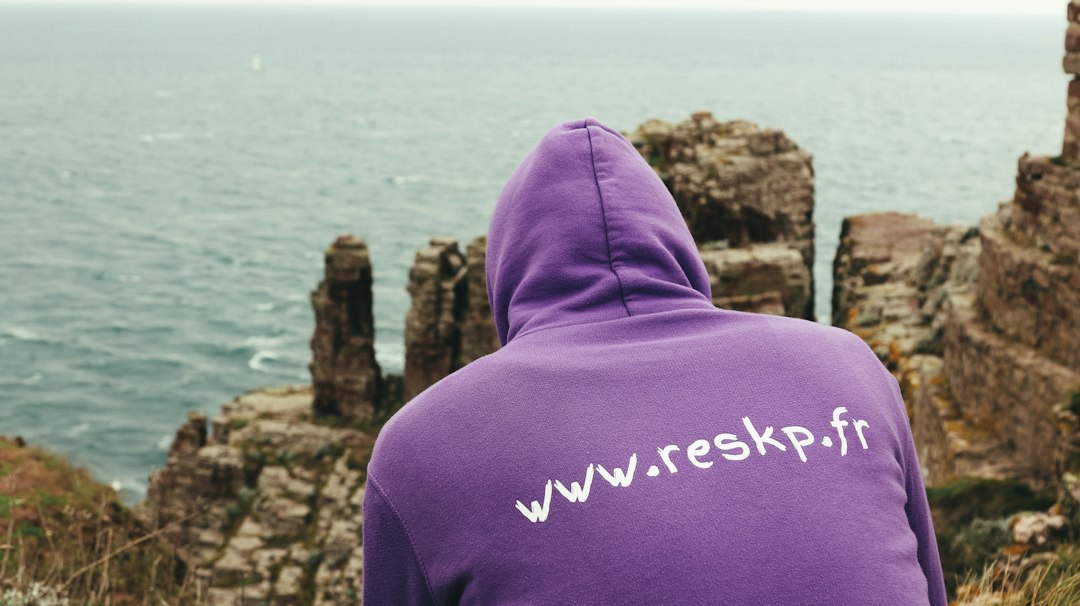 How to Choose Hood Colours That Complement Your Logo