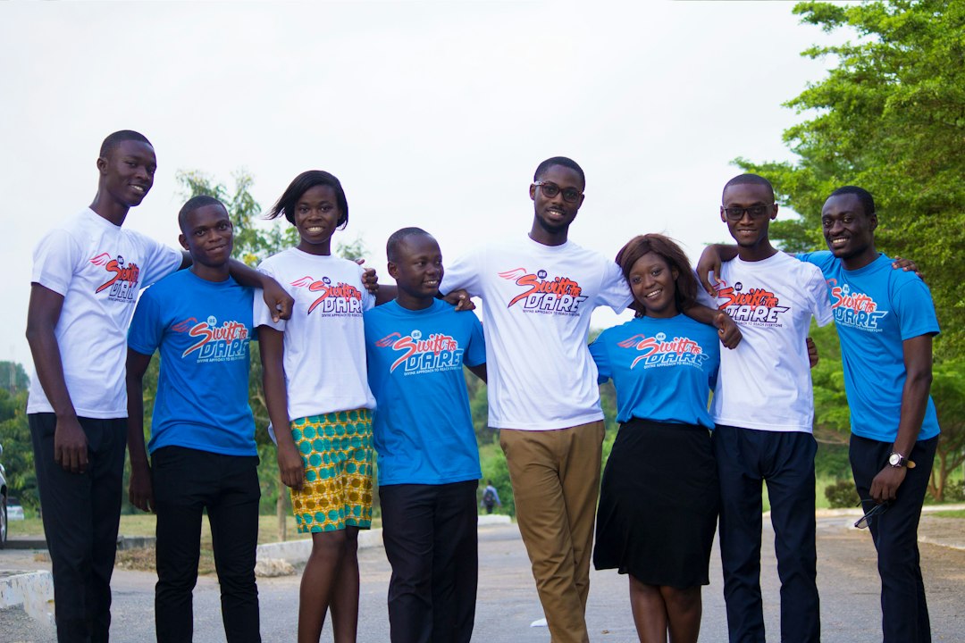 Using Staff T-Shirts to Create a Recognisable Front-of-House Team