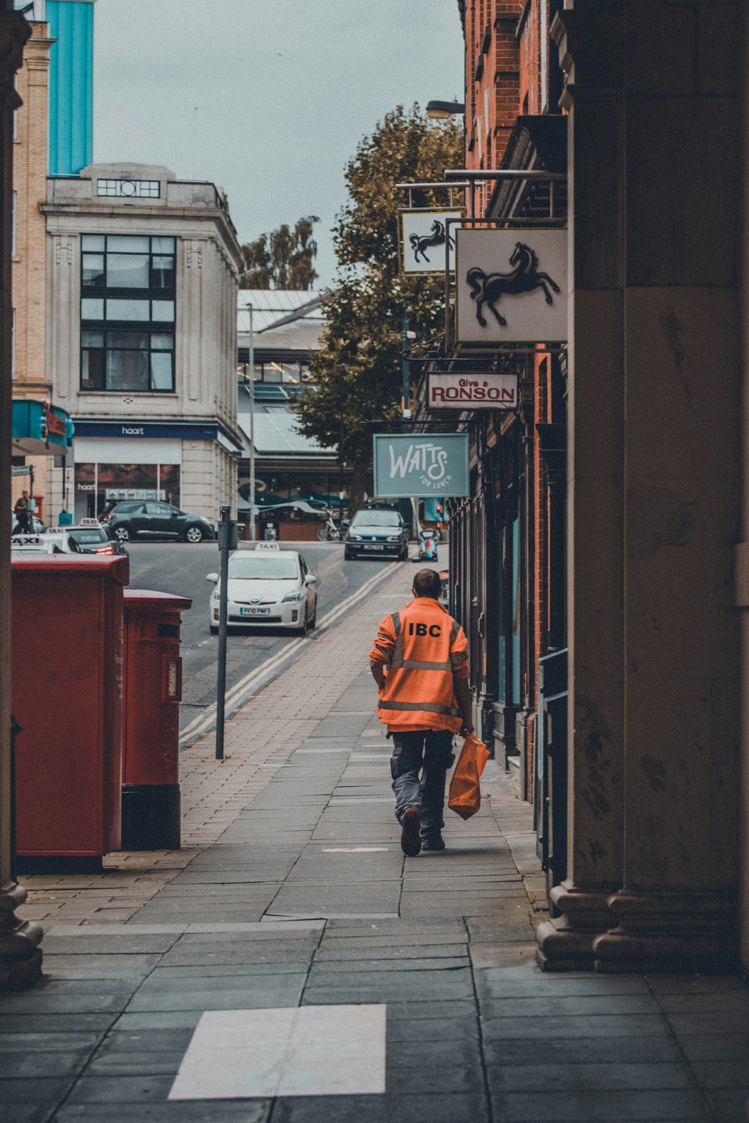 Plumbers' Workwear: What Every Plumbing Business Should Invest In