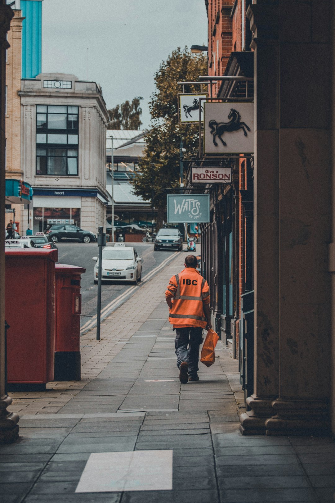 Manufacturing Workwear: Safety First, Comfort Second