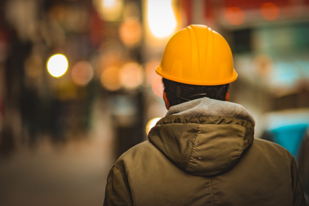 The Best Hoodies for Construction Workers in Cold Weather