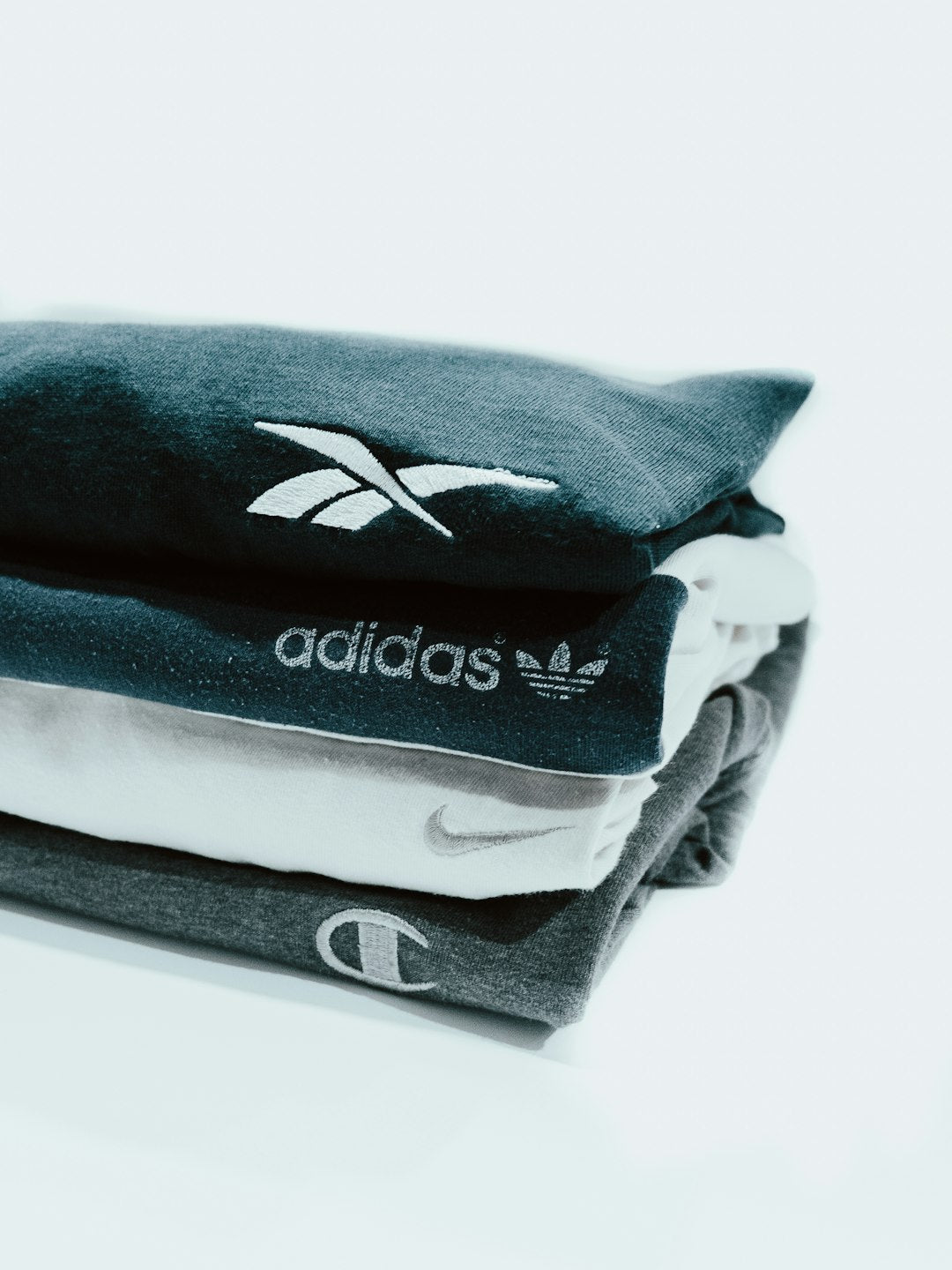 How to Build a Professional Brand Image with Custom Clothing