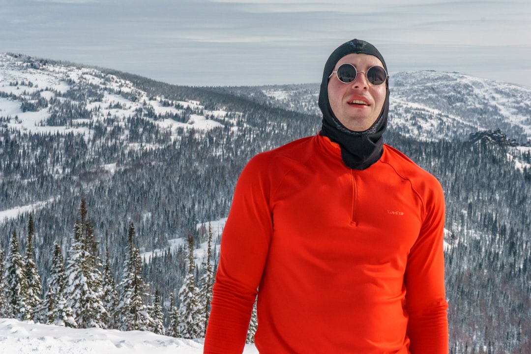 Thermal Baselayers for Cold-Weather Workers: What to Know