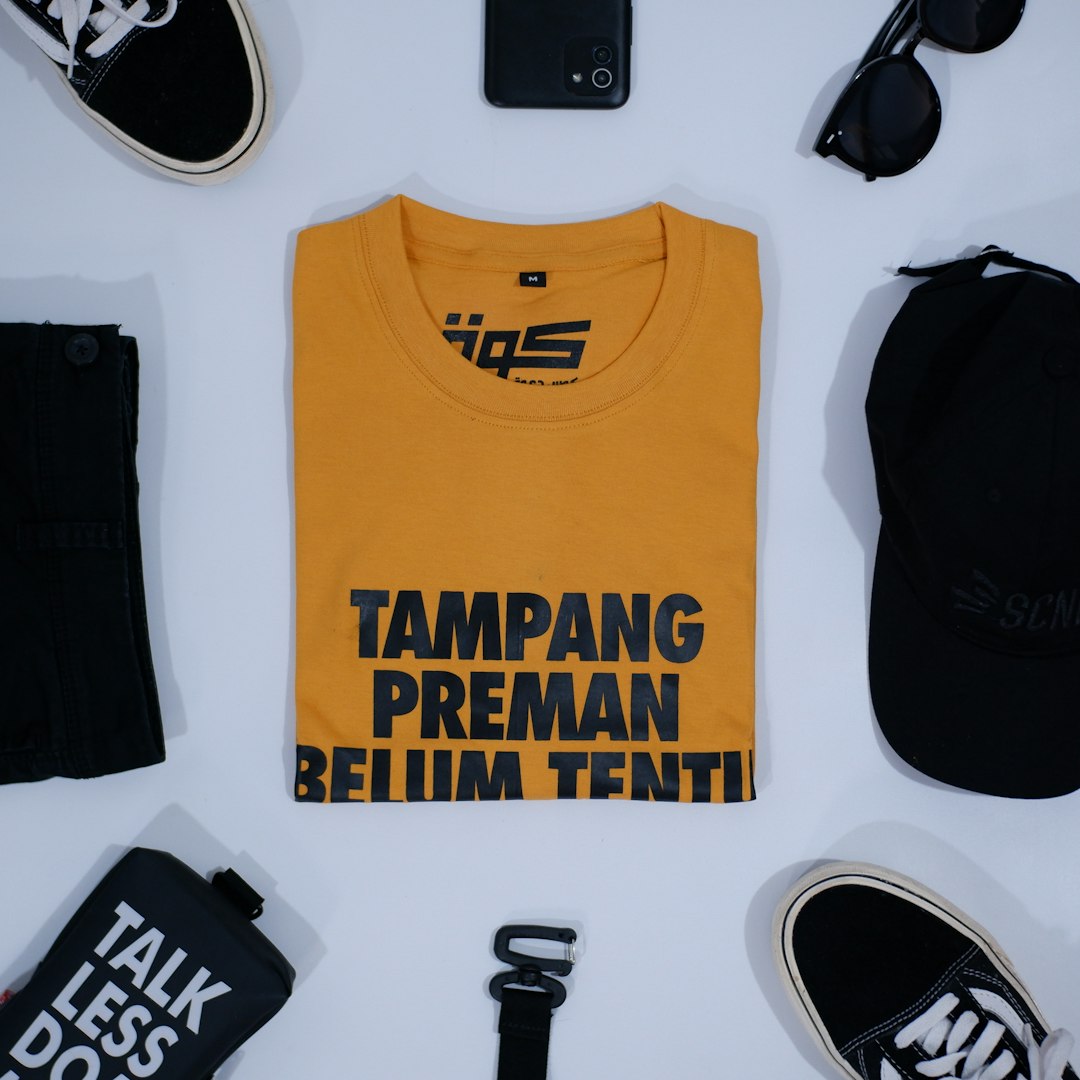 Why Minimalist T-Shirt Branding Can Look More Professional