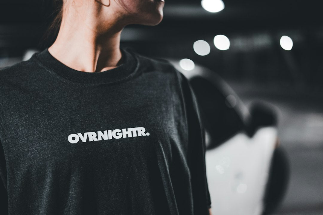 Heavyweight T-Shirts vs Lightweight T-Shirts for Merch