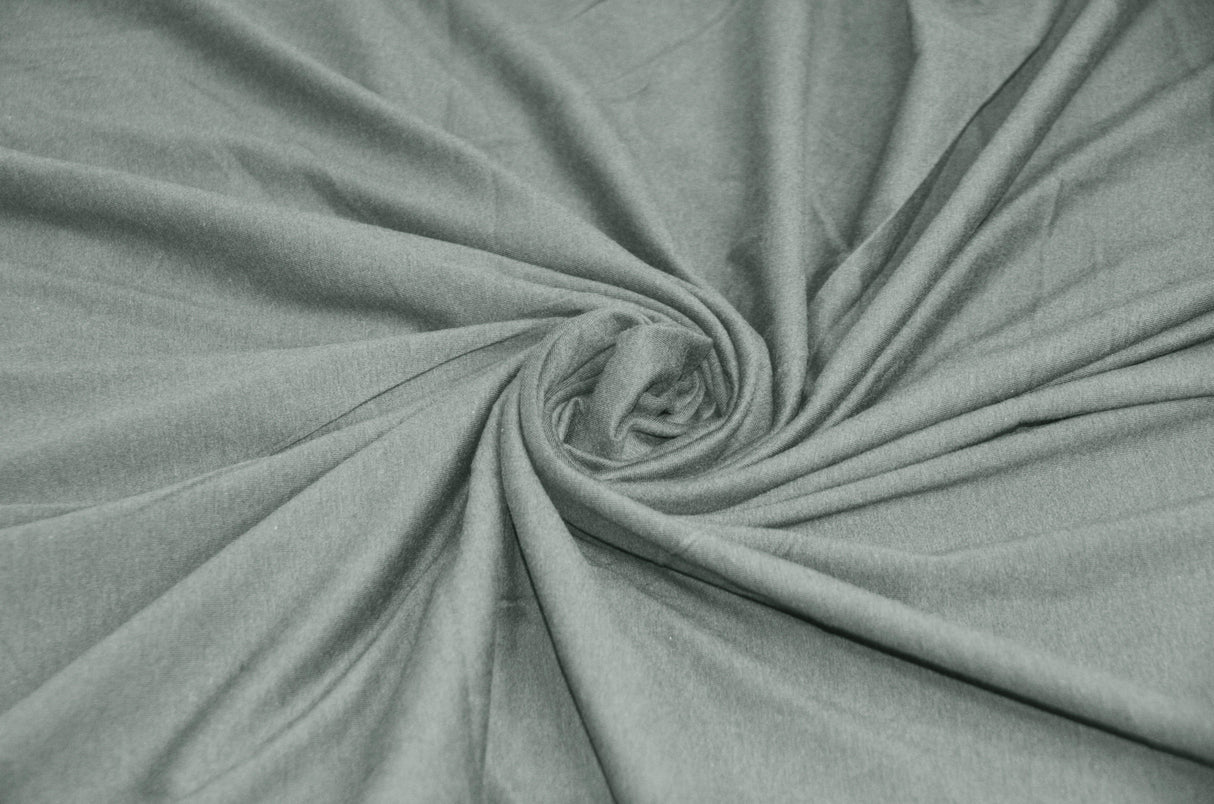 Why T-Shirts Feel Itchier When the Weather Turns Cold