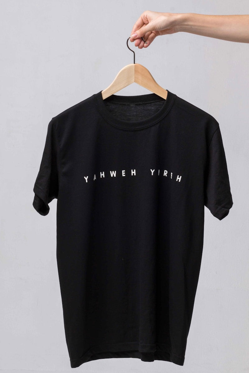 Best Fabric Choices for Hot Weather T-Shirts