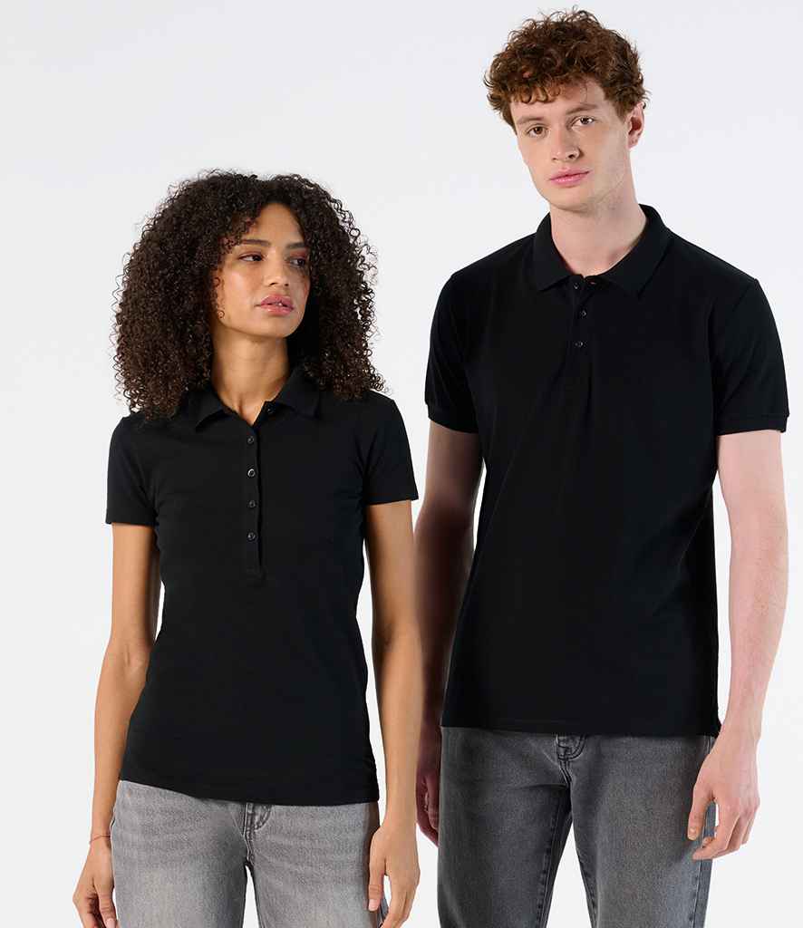 01709 Black Model