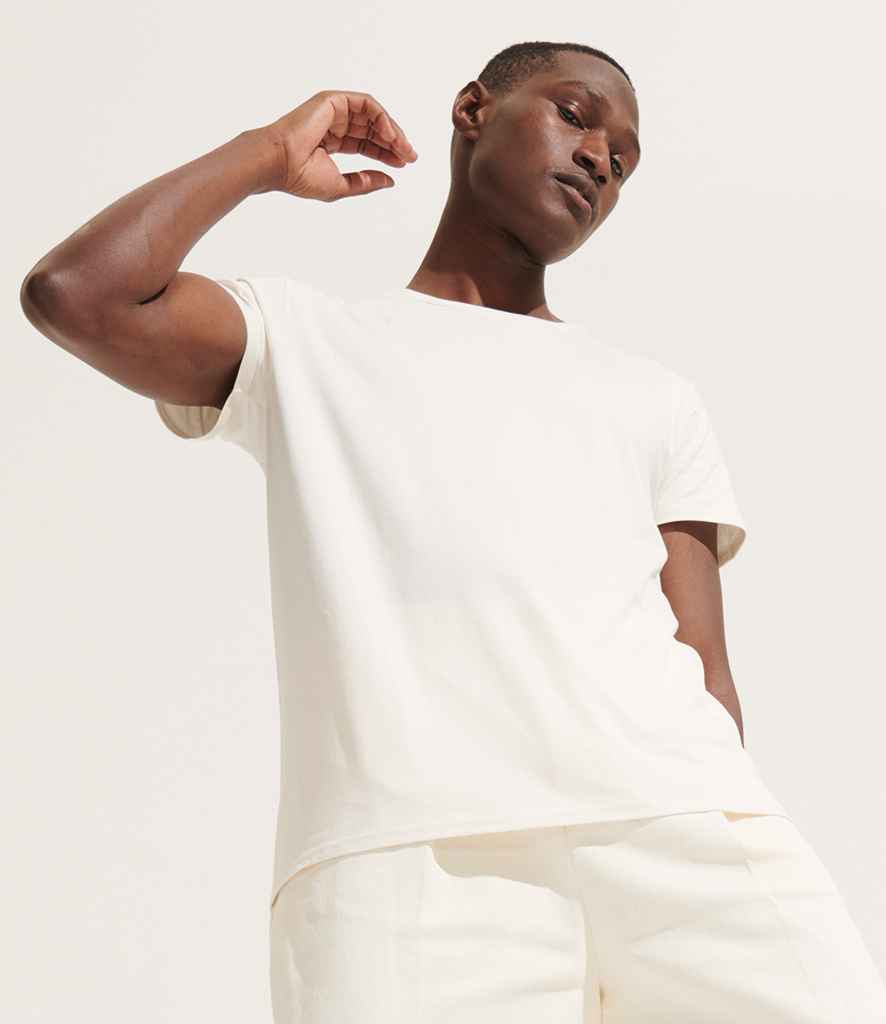 03565 Off White Model