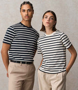 03981 Navy/Off White Model