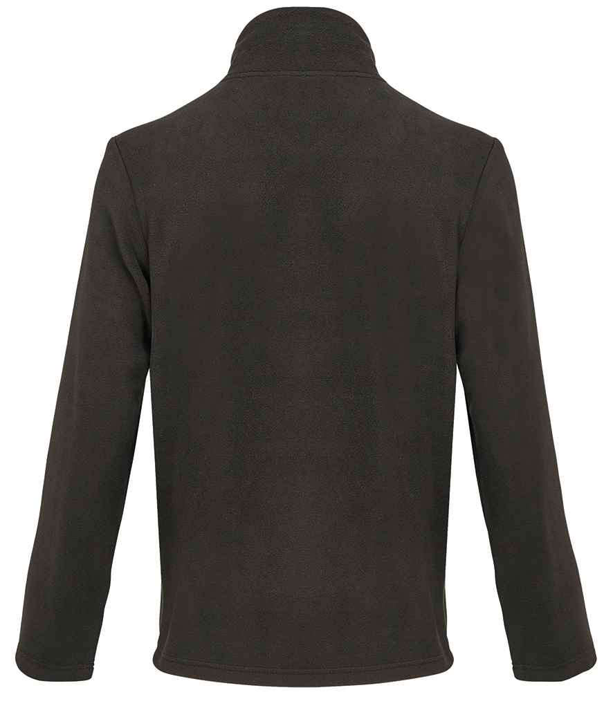 04759 Black Back
