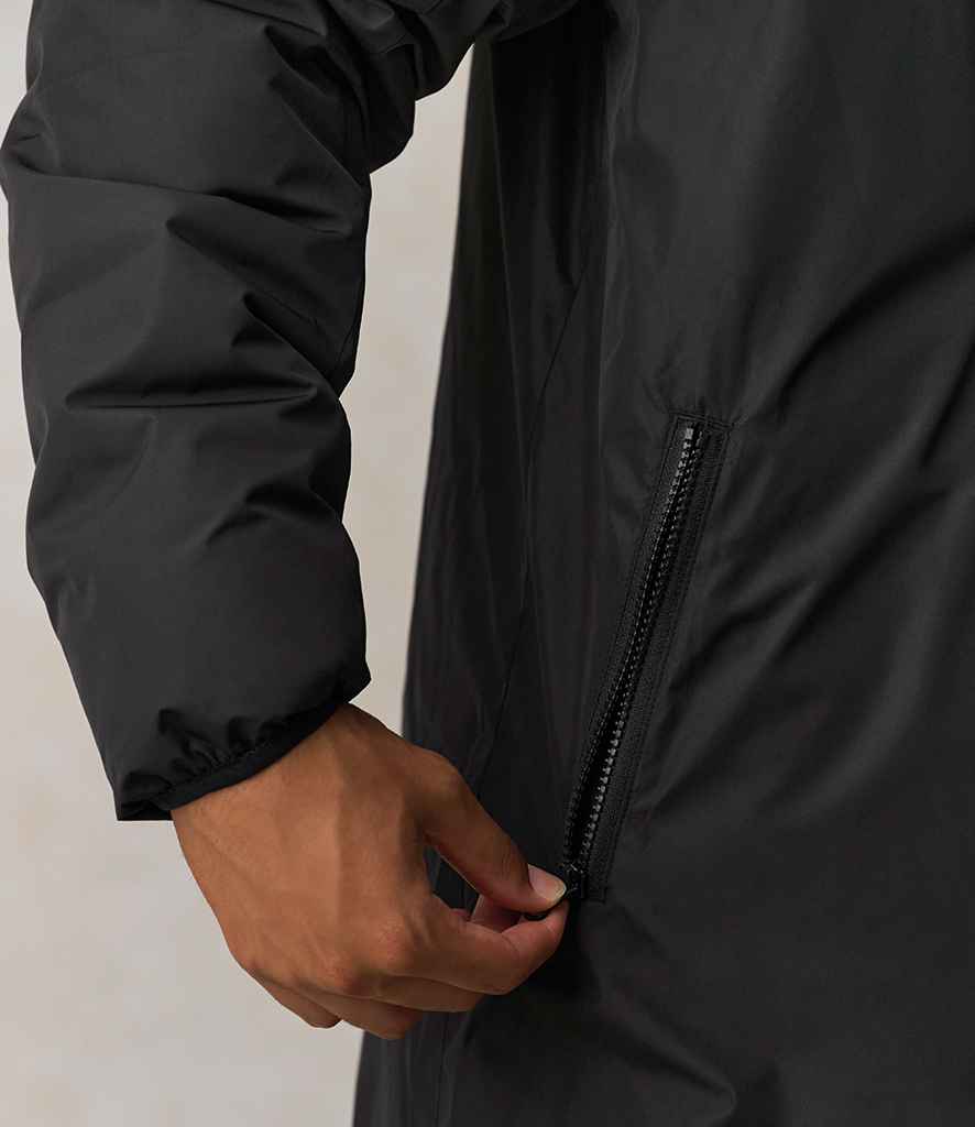 04815 Black Model