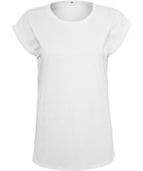 Women’s regular extended shoulder tee
