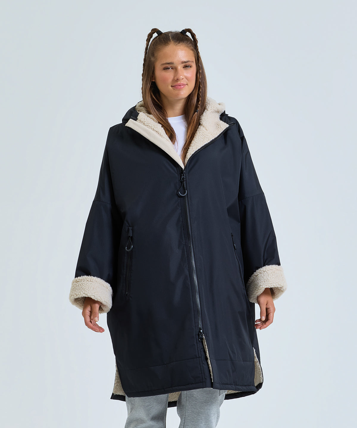 TriDri® All-seasons waterproof changing robe