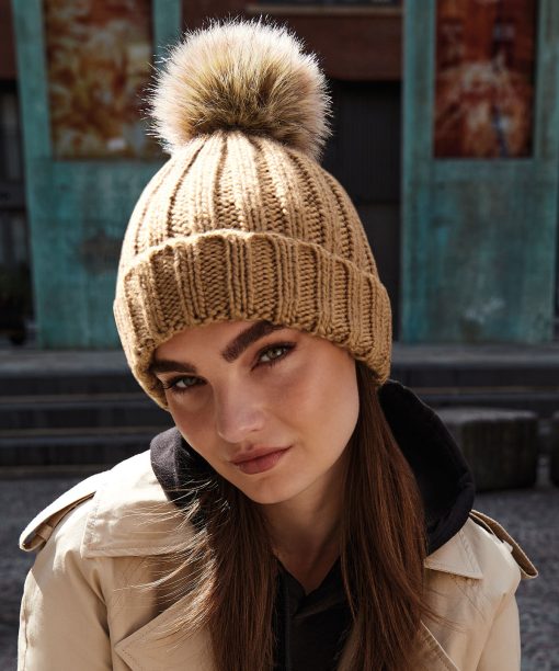 Fur pop pom chunky beanie