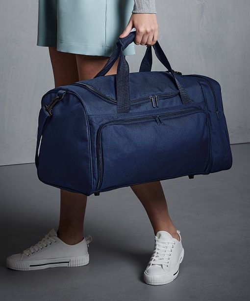 Universal holdall