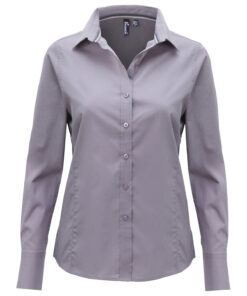 Women's long sleeve fitted "Friday bar shirt"