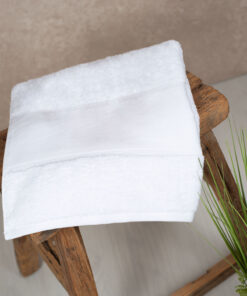 Organic bath towel with printable border